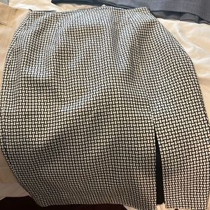 White House Black Market skirt size 4